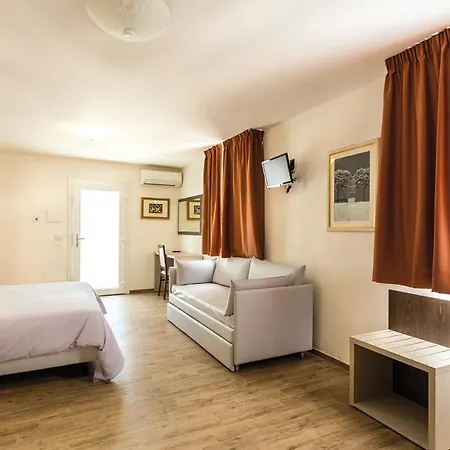 Casa vacanze Foscolo *